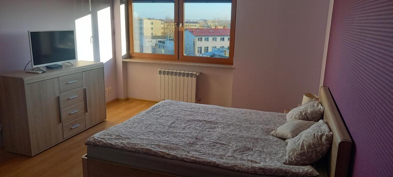 סלאופסק Konarskiego Apartments מראה חיצוני תמונה