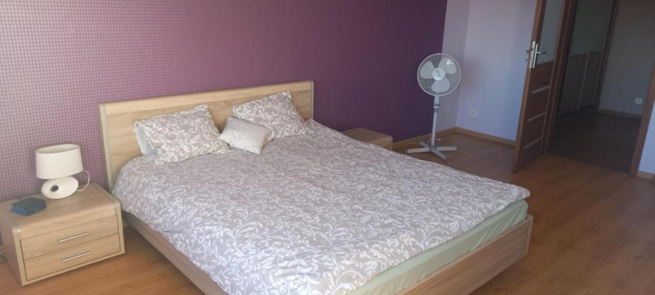 סלאופסק Konarskiego Apartments מראה חיצוני תמונה