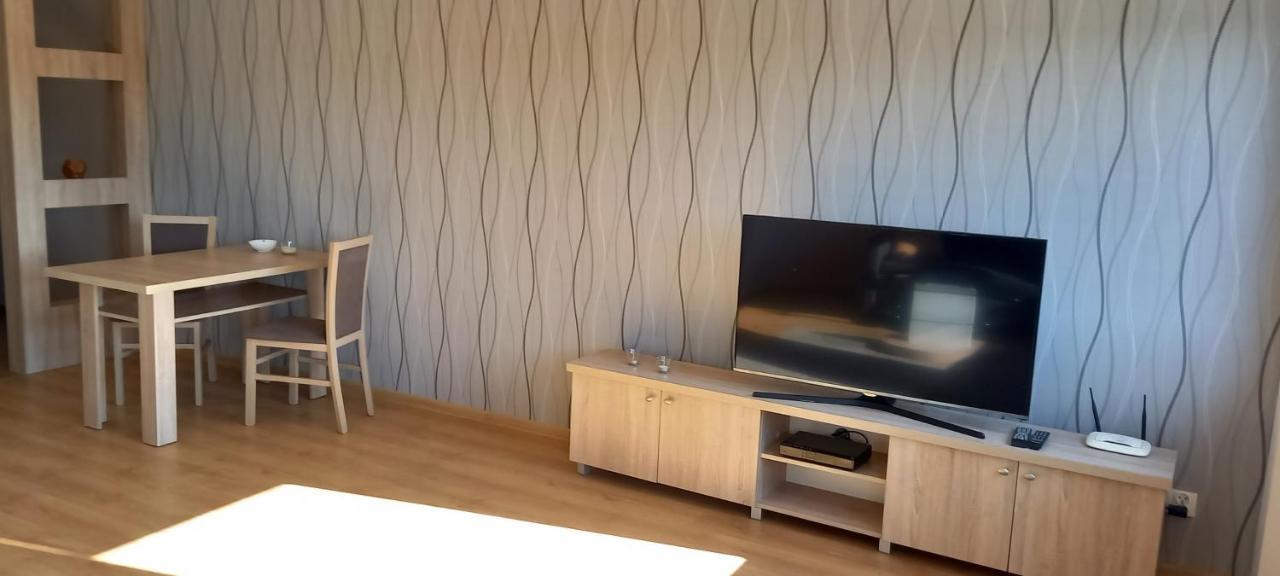 סלאופסק Konarskiego Apartments מראה חיצוני תמונה