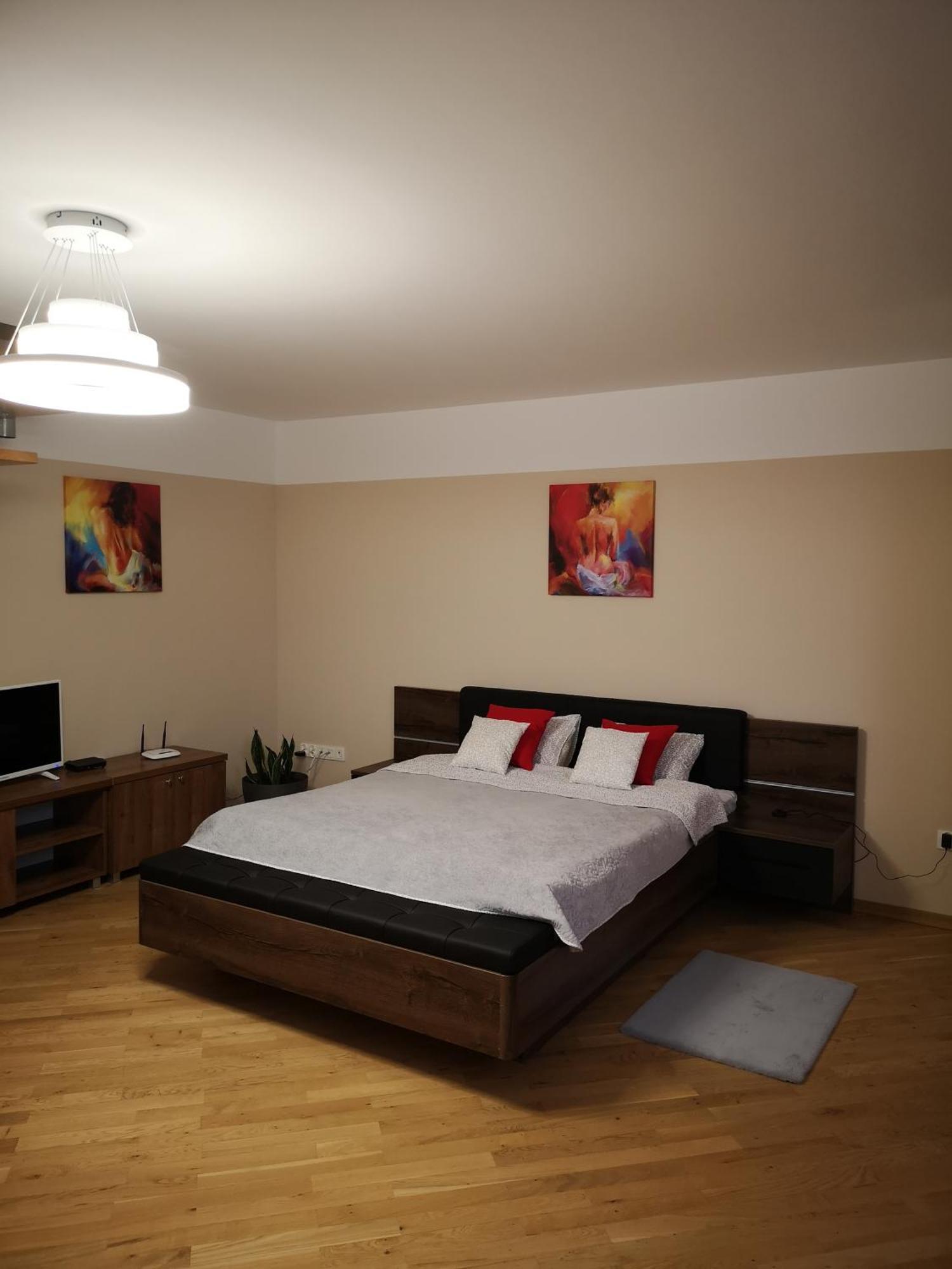 סלאופסק Konarskiego Apartments מראה חיצוני תמונה