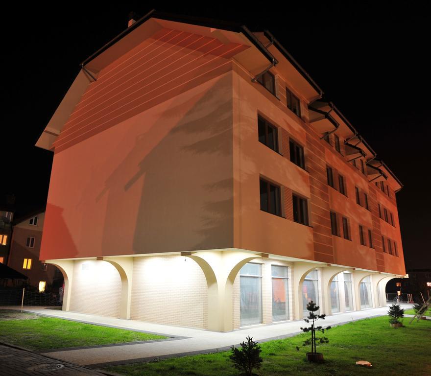 סלאופסק Konarskiego Apartments מראה חיצוני תמונה