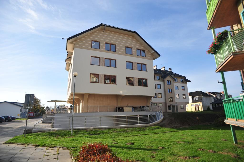 סלאופסק Konarskiego Apartments מראה חיצוני תמונה
