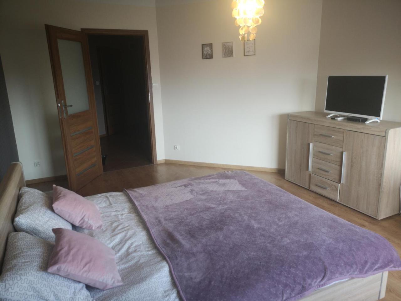 סלאופסק Konarskiego Apartments מראה חיצוני תמונה