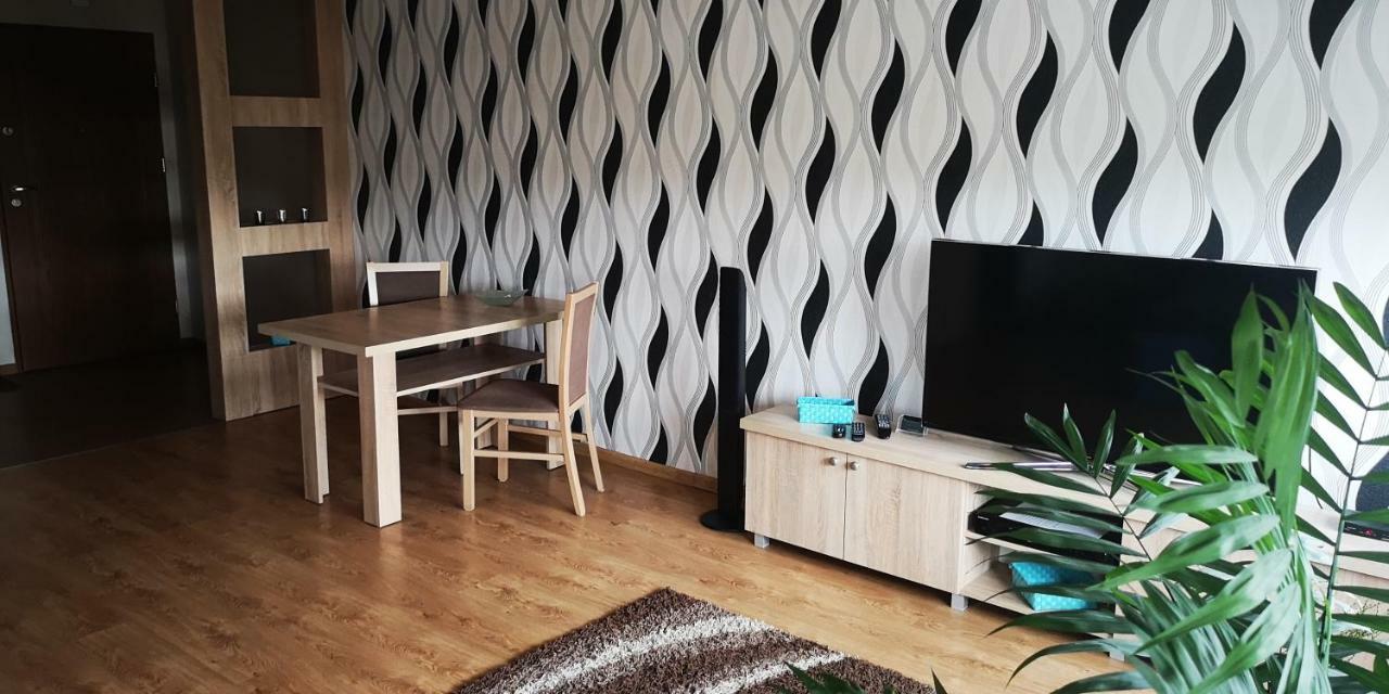 סלאופסק Konarskiego Apartments מראה חיצוני תמונה